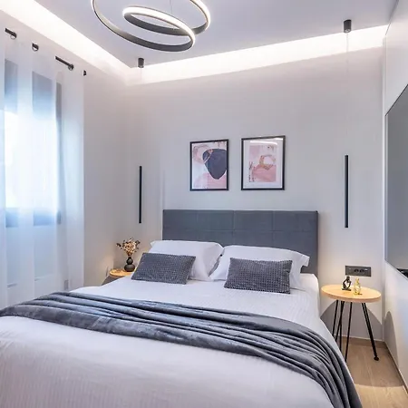 Fd Luxury Ναύπλιο